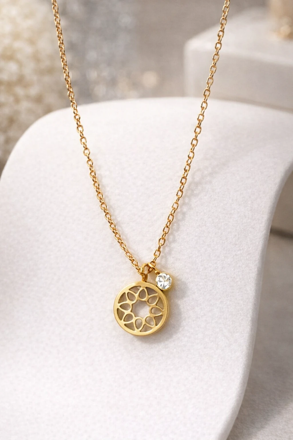 Floral Circle Crystal Necklace