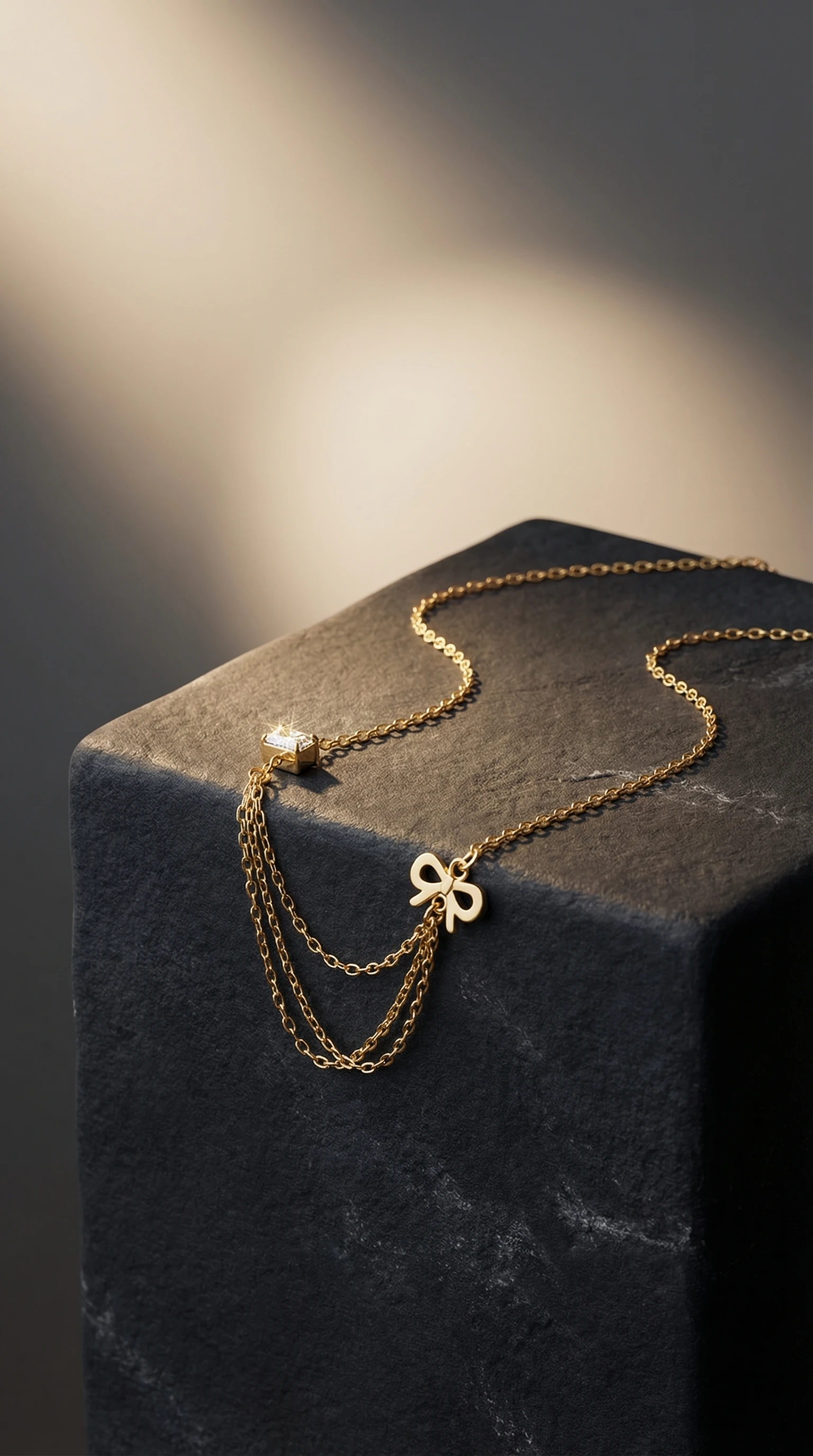 Elegant Layered Bow Necklace
