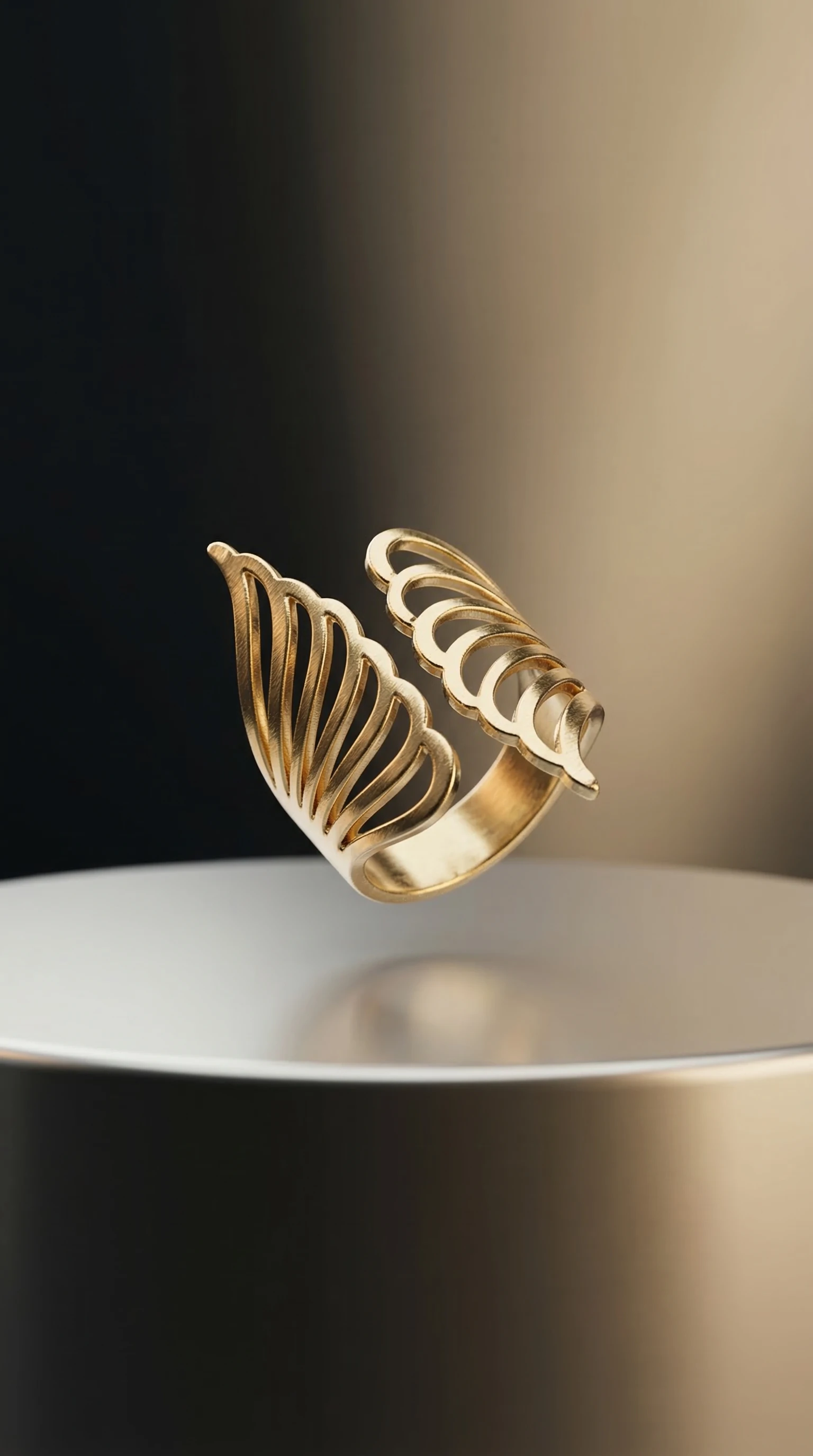 Noira Band Anti-Tarnish Ring
