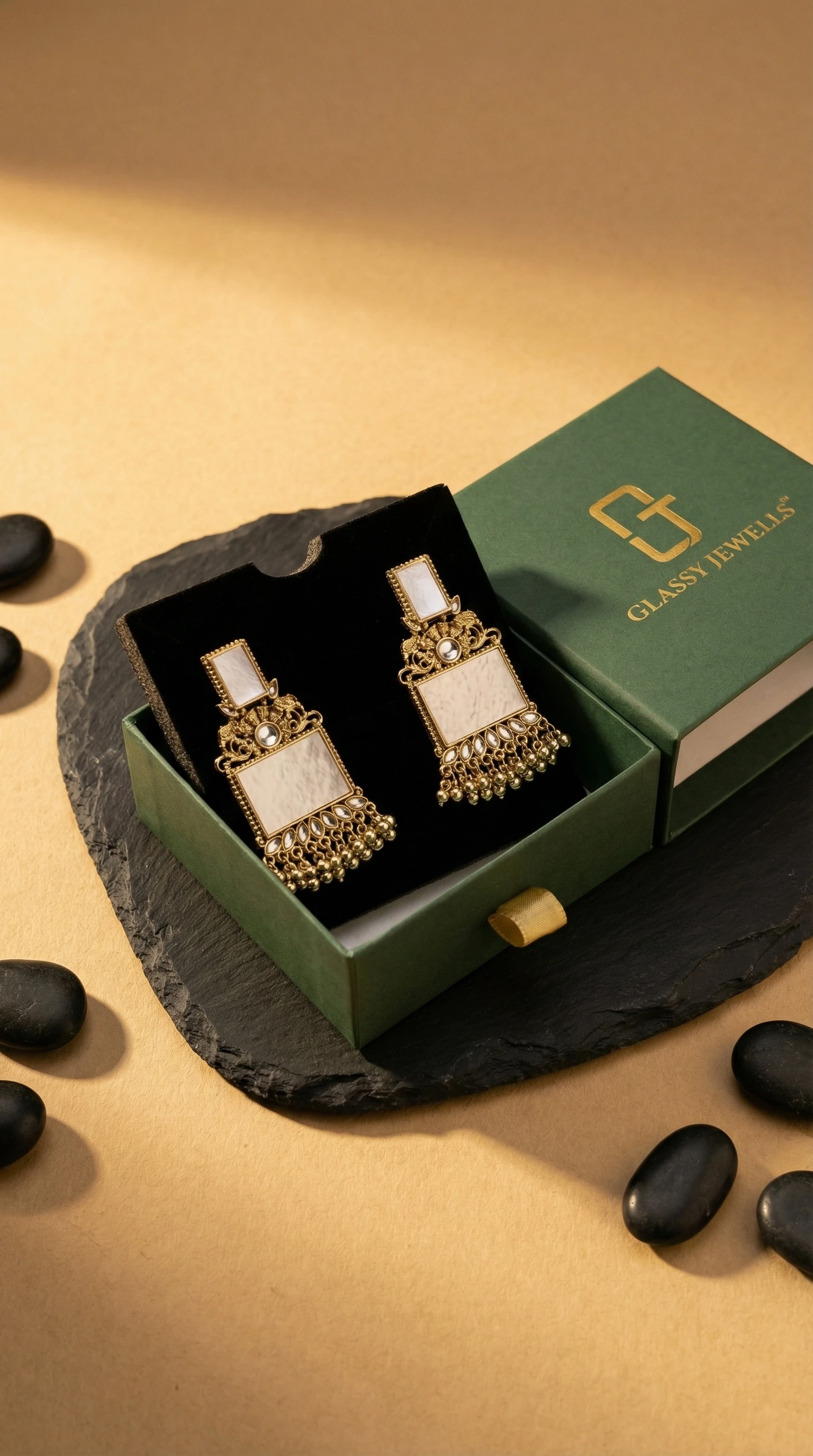 Ivory Marble Geometric Heritage Festive Danglers