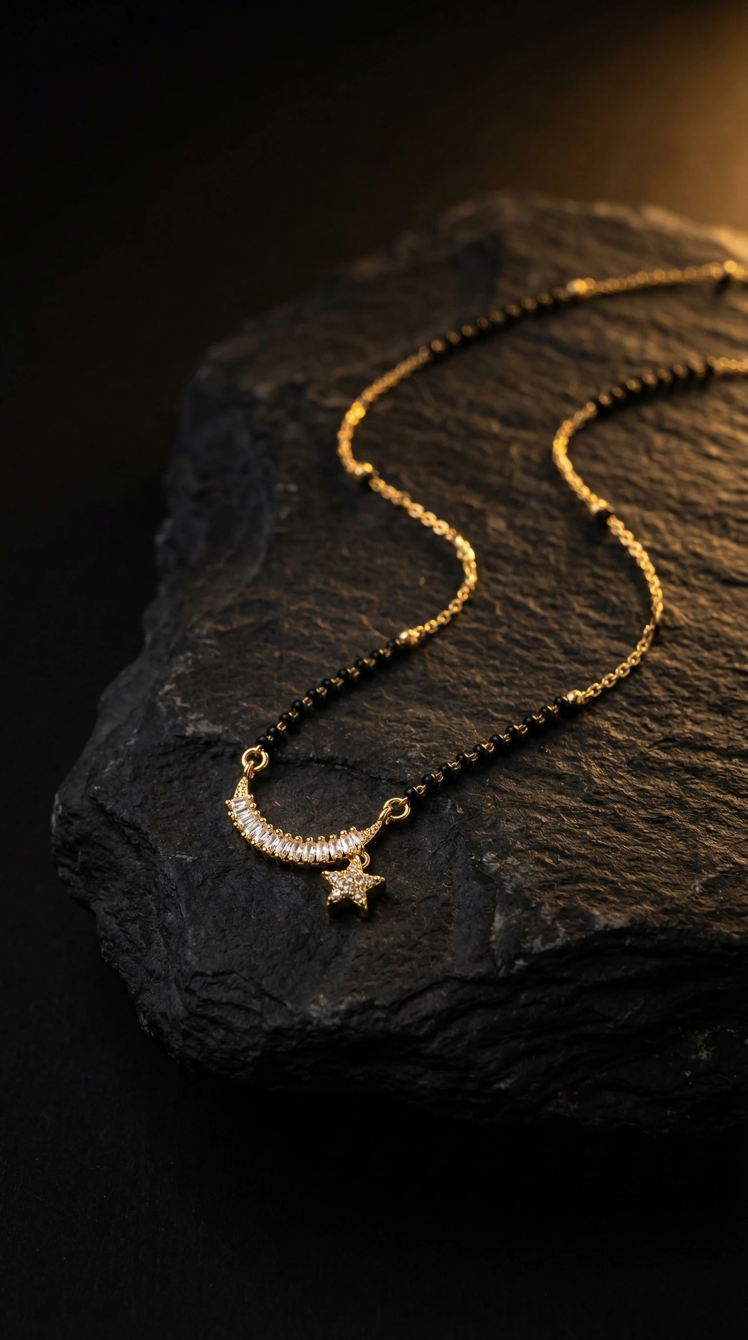 Geometric Shringaar Stone Mangalsutra